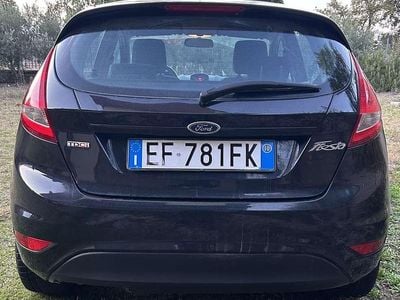 Usata Ford Fiesta 71 CV (52 kW) 2010 Nero Utilitaria