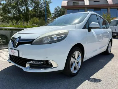 Usata Renault Grand Scénic III 110 CV (80 kW) 2014 Bianco Monovolume
