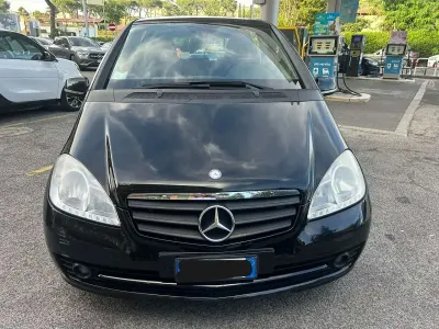 Usata Mercedes A160 Style 95 CV (69 kW) 2010 Nero Monovolume