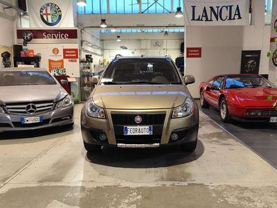 Usata Fiat Sedici Emotion 107 CV (78 kW) 2009 Bronzo SUV