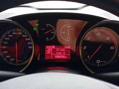 Usata Alfa Romeo Giulietta Distinctive 140 CV (102 kW) 2012 Nero Utilitaria