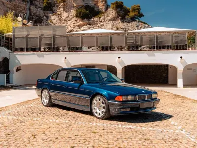 Usata BMW 750 Sport Line 326 CV (239 kW) 1998 Bluazzurro Berlina