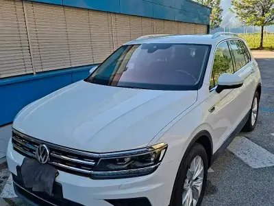 Gebraucht VW Tiguan 150 PS (110 kW) 2018 Weiß SUV