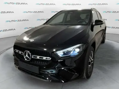 Nuova Mercedes GLA200 Advanced 150 CV (110 kW) 2025 Nero SUV