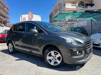 Usata Peugeot 3008 Active 115 CV (84 kW) 2014 Grigio Station wagon
