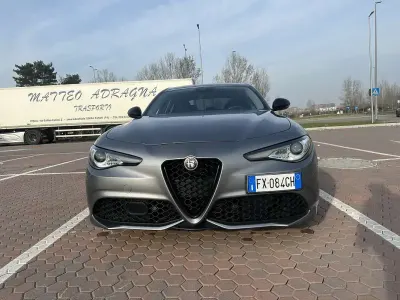 Usata Alfa Romeo Giulia Veloce 211 CV (155 kW) 2019 Grigio Berlina