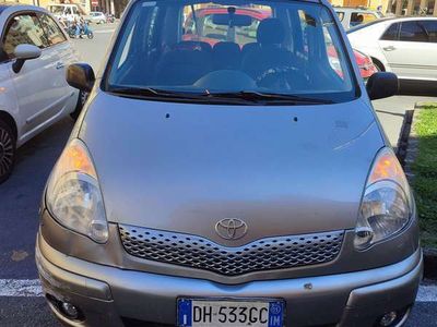 usata Toyota Yaris Verso 1.3 Luna Blue