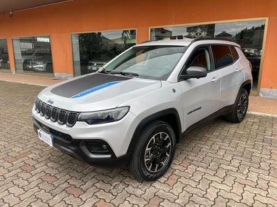 Usata Jeep Compass Trailhawk 180 CV (132 kW) 2021 Argento SUV