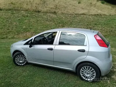 Usata Fiat Grande Punto S 75 CV (55 kW) 2013 Utilitaria