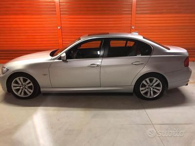 usata BMW 330 i berlina 272Cv Unico Pro benzina