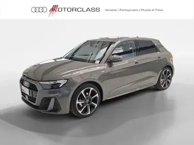 Usata Audi A1 Sportback S-Line 150 CV (110 kW) 2025 Grigio Utilitaria