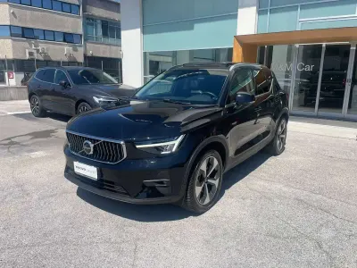 Usata Volvo XC40 Ultimate 197 CV (144 kW) 2022 Nero SUV
