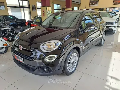 Begagnad Fiat 500X Connect 95 HK (69 kW) 2022 Svart SUV