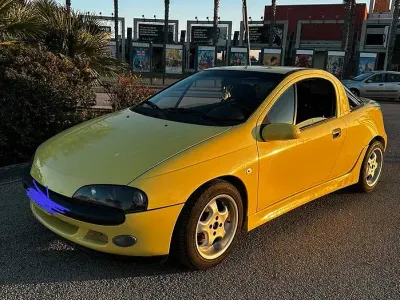 Usata Opel Tigra 90 CV (66 kW) 1997 Giallo Coupé