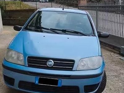 Usata Fiat Punto 2004 Blu Utilitaria