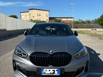 Usata BMW 118 M Sport 150 CV (110 kW) 2023 Grigio Utilitaria