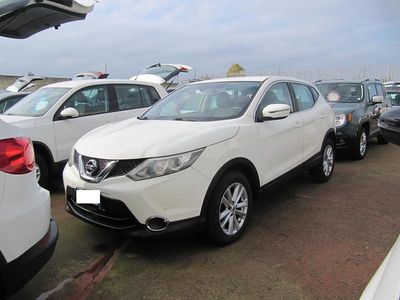 Usata Nissan Qashqai Acenta 130 CV (95 kW) 2015 Bianco SUV