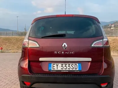 Usata Renault Scénic III LIMITED 110 CV (80 kW) 2015 Monovolume