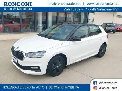 Usata Skoda Fabia Style 110 CV (80 kW) 2023 Bianco magnolia/nero tulipano Utilitaria