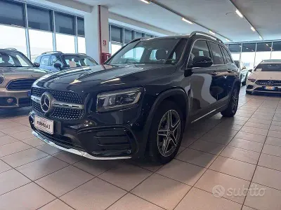 Usata Mercedes GLB200 AMG Line Premium 150 CV (110 kW) 2024 Nero SUV