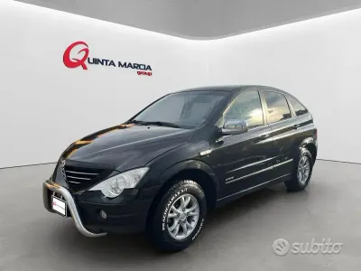 Usata SsangYong Actyon 150 CV (110 kW) 2008 Nero SUV