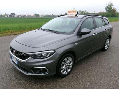 Usata Fiat Tipo Business 120 CV (88 kW) 2019 Grigio Station wagon