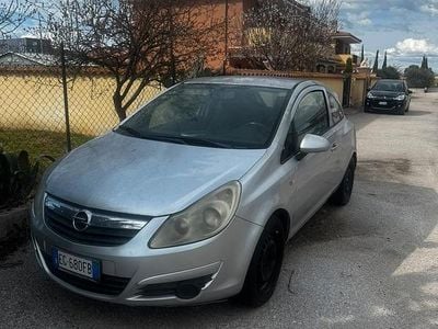 Usata Opel Corsa 2008 Grigio Utilitaria