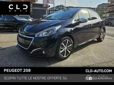 Käytetty Peugeot 208 Allure 75 HP (55 kW) 2016 Violetti Viistoperä