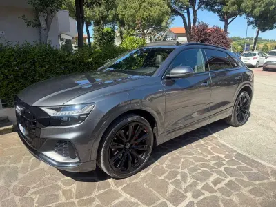 Usata Audi Q8 Sport 286 CV (210 kW) 2021 SUV