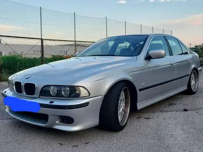 Usata BMW 525 192 CV (141 kW) 2002 Argento Berlina