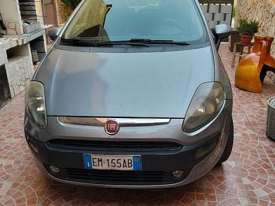 Usata Fiat Grande Punto 2012 Utilitaria