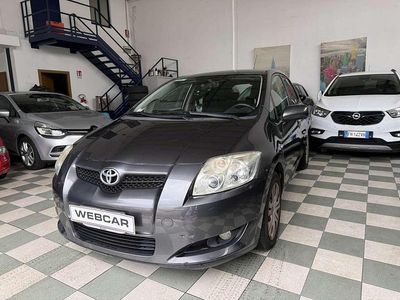 Usata Toyota Auris Sol 124 CV (91 kW) 2008 Grigio Utilitaria