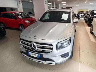 Usado Mercedes GLB180 Executive 116 CV (85 kW) 2020 Plateado SUV