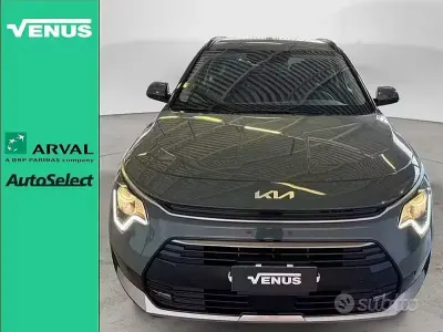 Usata Kia Niro Style 129 CV (94 kW) 2024 Verde SUV