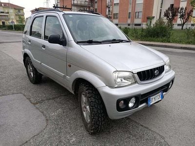 Usata Daihatsu Terios 86 CV (63 kW) 2002 Grigio SUV