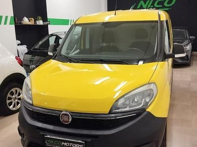 Usata Fiat Doblò Lounge 95 CV (69 kW) 2020 Giallo