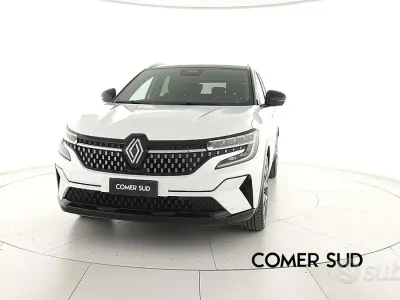 Usata Renault Austral Techno 199 CV (146 kW) 2023 Bianco SUV