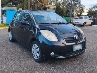 Usata Toyota Yaris 87 CV (63 kW) 2008 Nero Utilitaria
