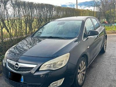 Begagnad Opel Astra 90 HK (66 kW) 2010