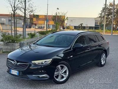 Usata Opel Insignia Innovation 136 CV (100 kW) 2020 Nero Station wagon
