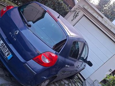 Usata Renault Clio II Rip Curl 85 CV (62 kW) 2007 Blu Berlina