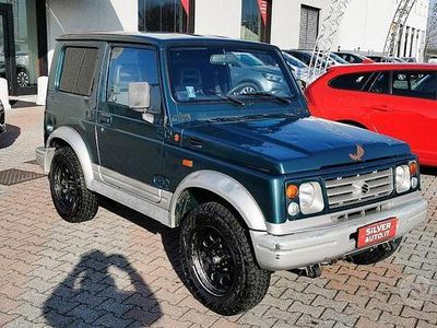 Usata Suzuki Samurai 69 CV (50 kW) 2000 Verde SUV