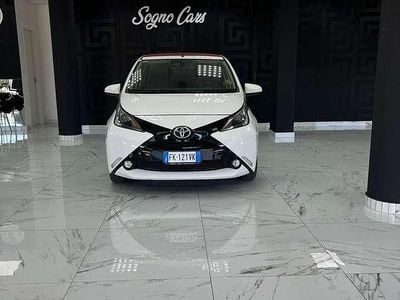 Bianco Usata 2017 Toyota Aygo X-play Utilitaria | 7499 € (Buon prezzo)