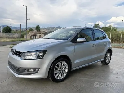Usata VW Polo Comfortline 90 CV (66 kW) 2011 Grigio Utilitaria