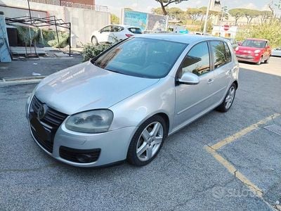 Usata VW Golf VI GT 140 CV (102 kW) 2008 Grigio Utilitaria