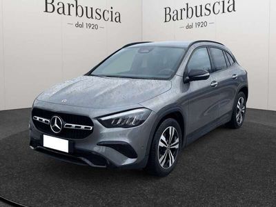 Mercedes GLA200