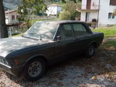 Usata Fiat 130 1970 Grigio Berlina