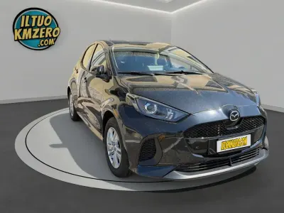 Nuova Mazda 2 Center-Line 116 CV (85 kW) 2026 Northern white pearl Utilitaria
