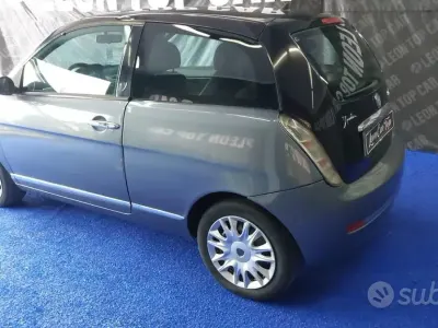 Usata Lancia Ypsilon S 75 CV (55 kW) 2008 Grigio Utilitaria