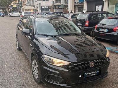Usata Fiat Tipo S 95 CV (69 kW) 2017 Nero Station wagon